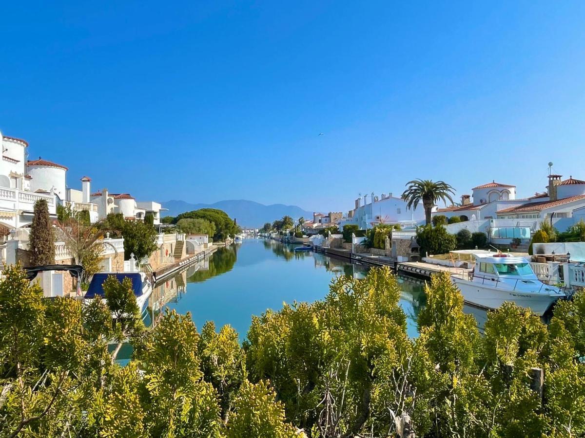 Apartamento Vistas Al Mar Aire Acondicionado Wifi Empuriabrava Exterior foto